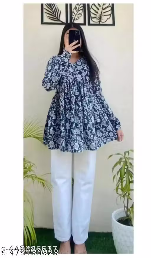 New Stylish Indigo V-Neck Top Blue - Image 2